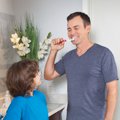 Cepillo de dientes con plata para adultos - Medio